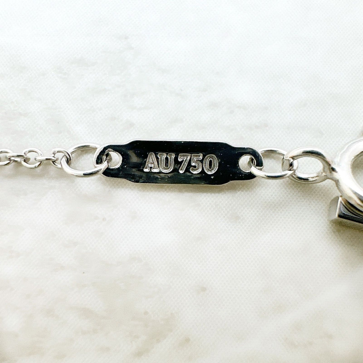 Tiffany & Co T Smile White Gold Necklace — view 8