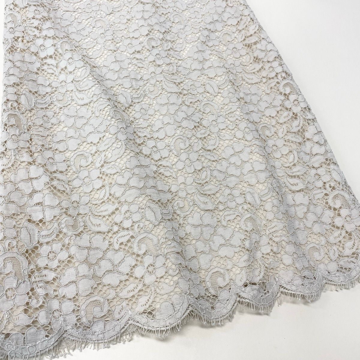 Dolce & Gabbana Flower Motif Full Lace Sleeveless Mini Dress Tight 36 White — view 6