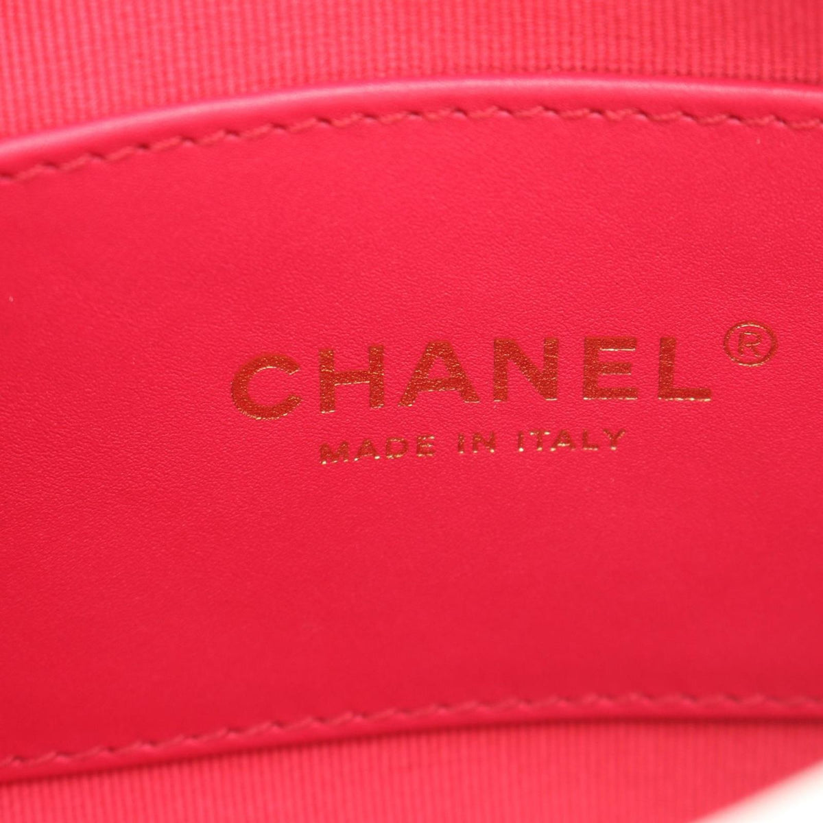 Chanel Shoulder Bag Quilted Heart Lock White Lambskin Small Chain — view 4
