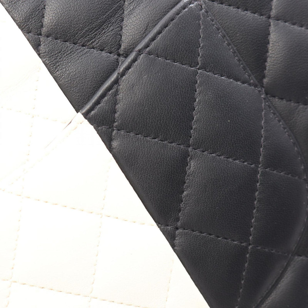 Chanel Shoulder Bag Quilted Double Flap Black White Lambskin Bicolor Chain — view 8