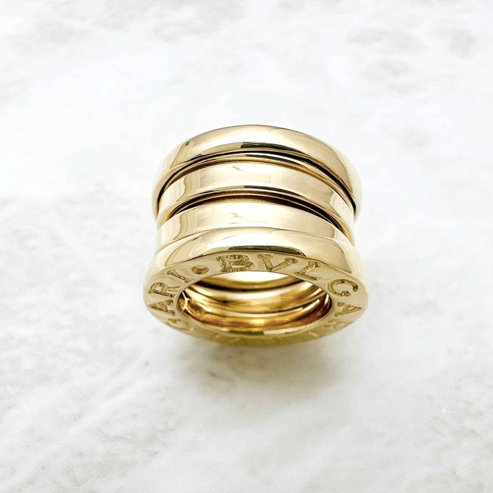 Bvlgari B.zero1 Yellow Gold Pendant — view 3