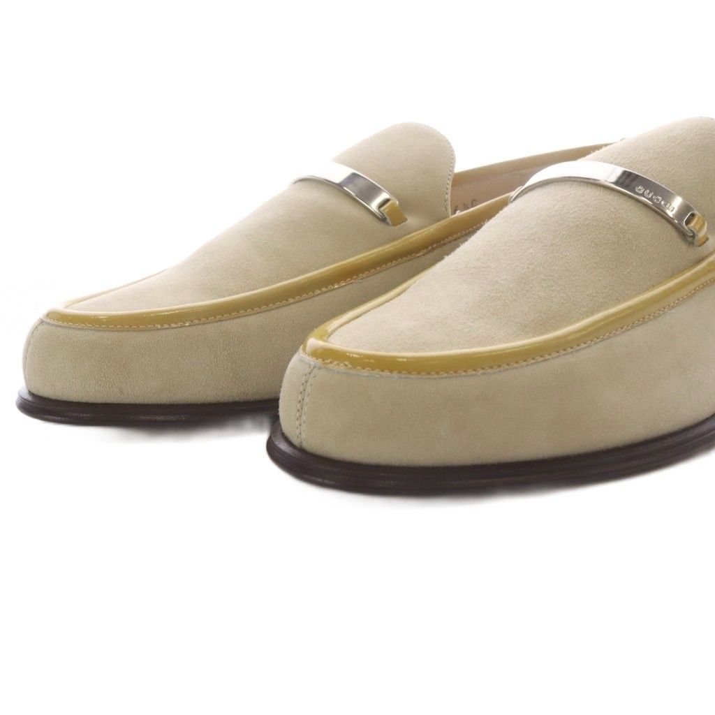 Gucci Loafers Slip on Logo Plate Suede Beige — view 5