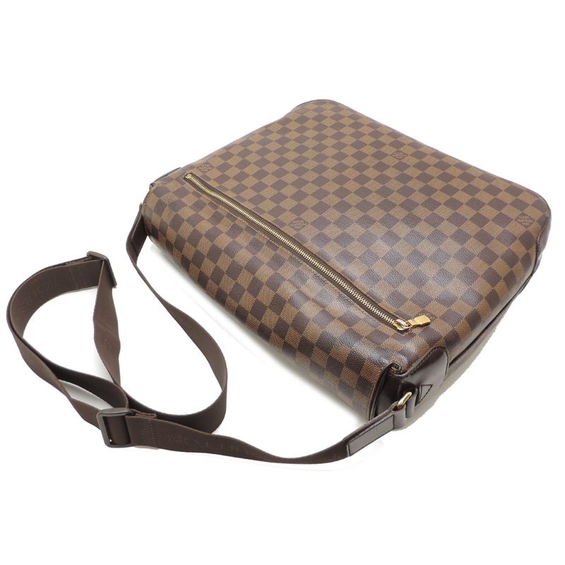 Louis Vuitton Shoulder Bag — view 4