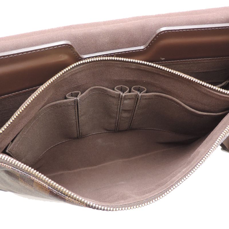 Louis Vuitton Shoulder Bag — view 7
