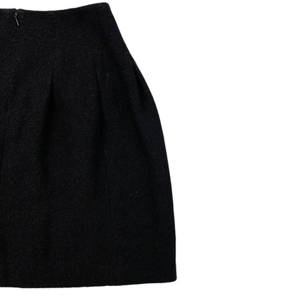 Chanel Trapezoid Skirt CC Logo 36 Black — view 6