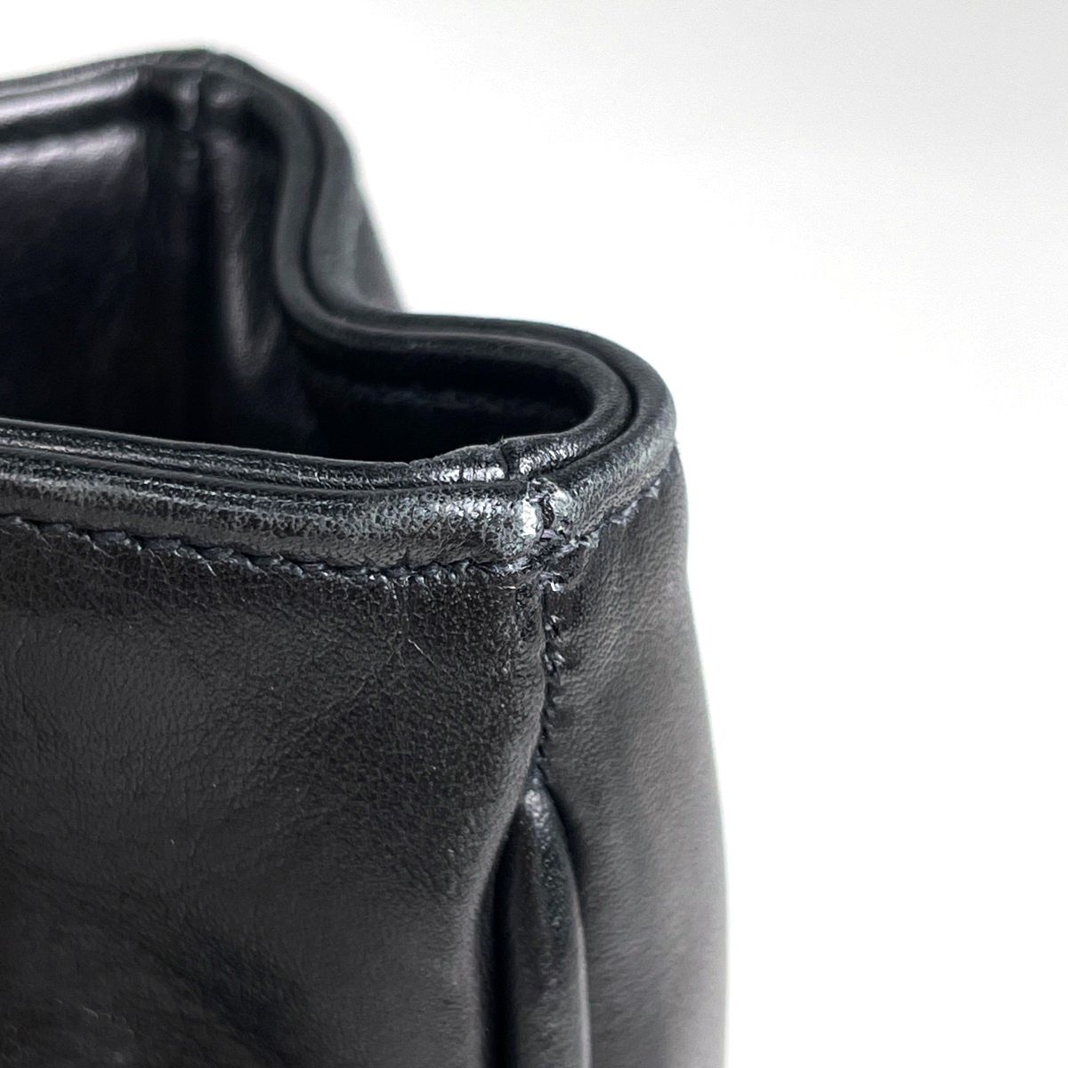 Chanel Tote Bag CC Logo Quilted Leather Black — view 5