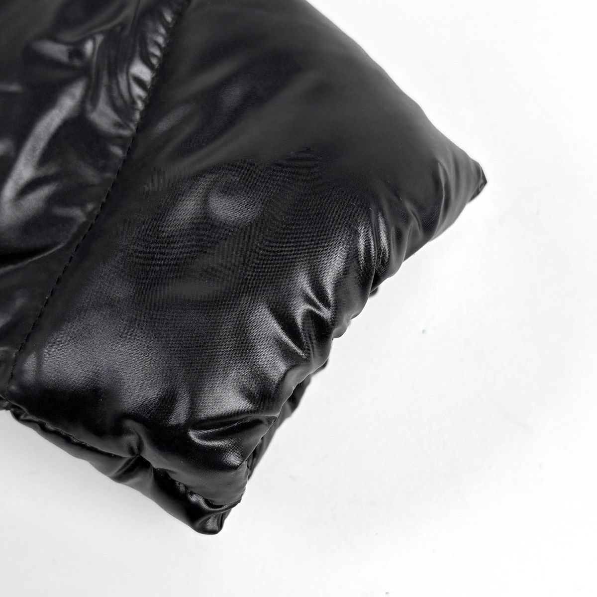 Moncler Fulmarus Down Jacket Black — view 5