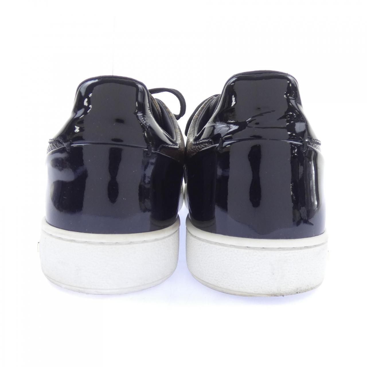 Louis Vuitton Front Row Line Sneakers — view 5