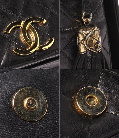Chanel Shoulder Bag Crossbody Gold — view 6