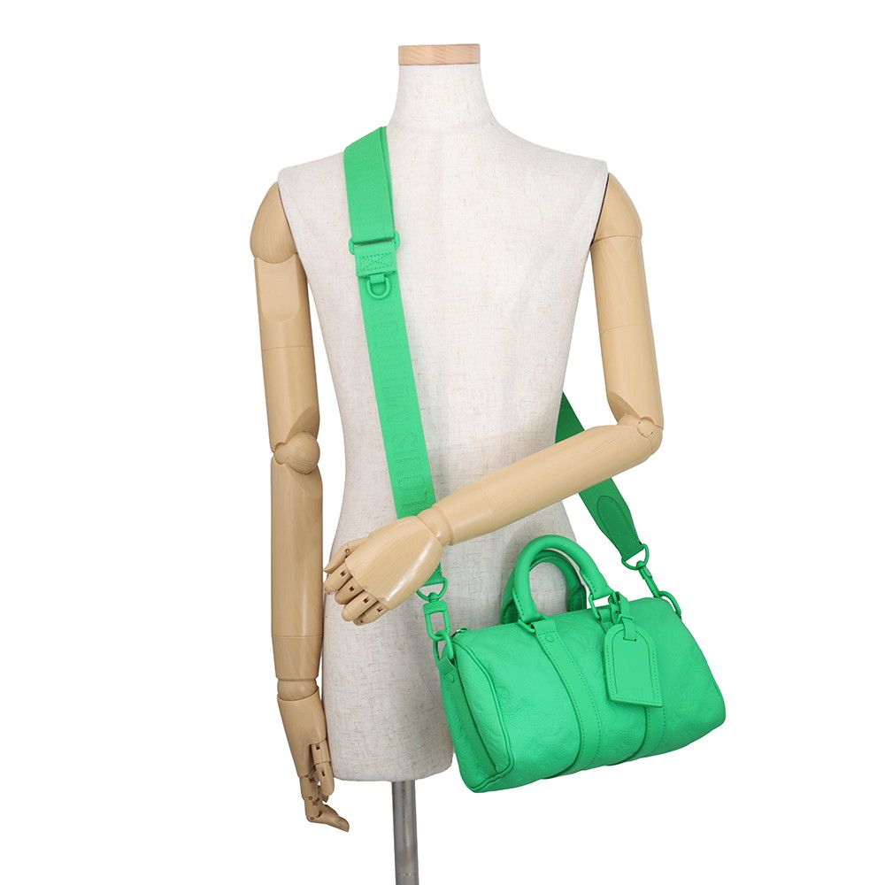 Louis Vuitton Monogram Taurillon Keepall Bandouliere 25 2-Way Shoulder Bag — view 5