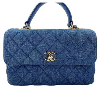 Chanel Handbag Quilted Blue — view 2