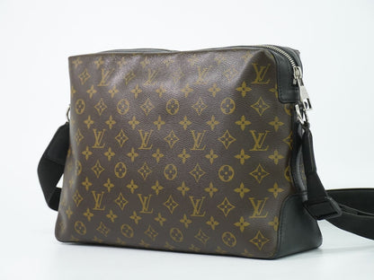 Louis Vuitton LV Torres Monogram Macassar Shoulder Bag Brown Black — view 2