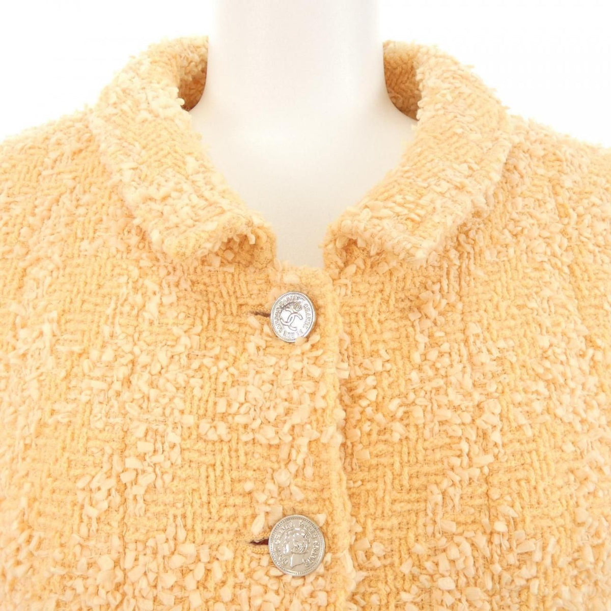 Chanel 96P Vintage Suit Orange — view 5