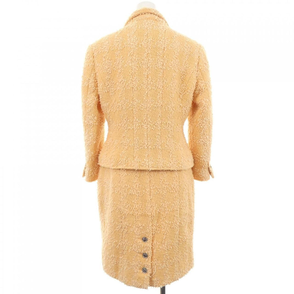 Chanel 96P Vintage Suit Orange — view 2