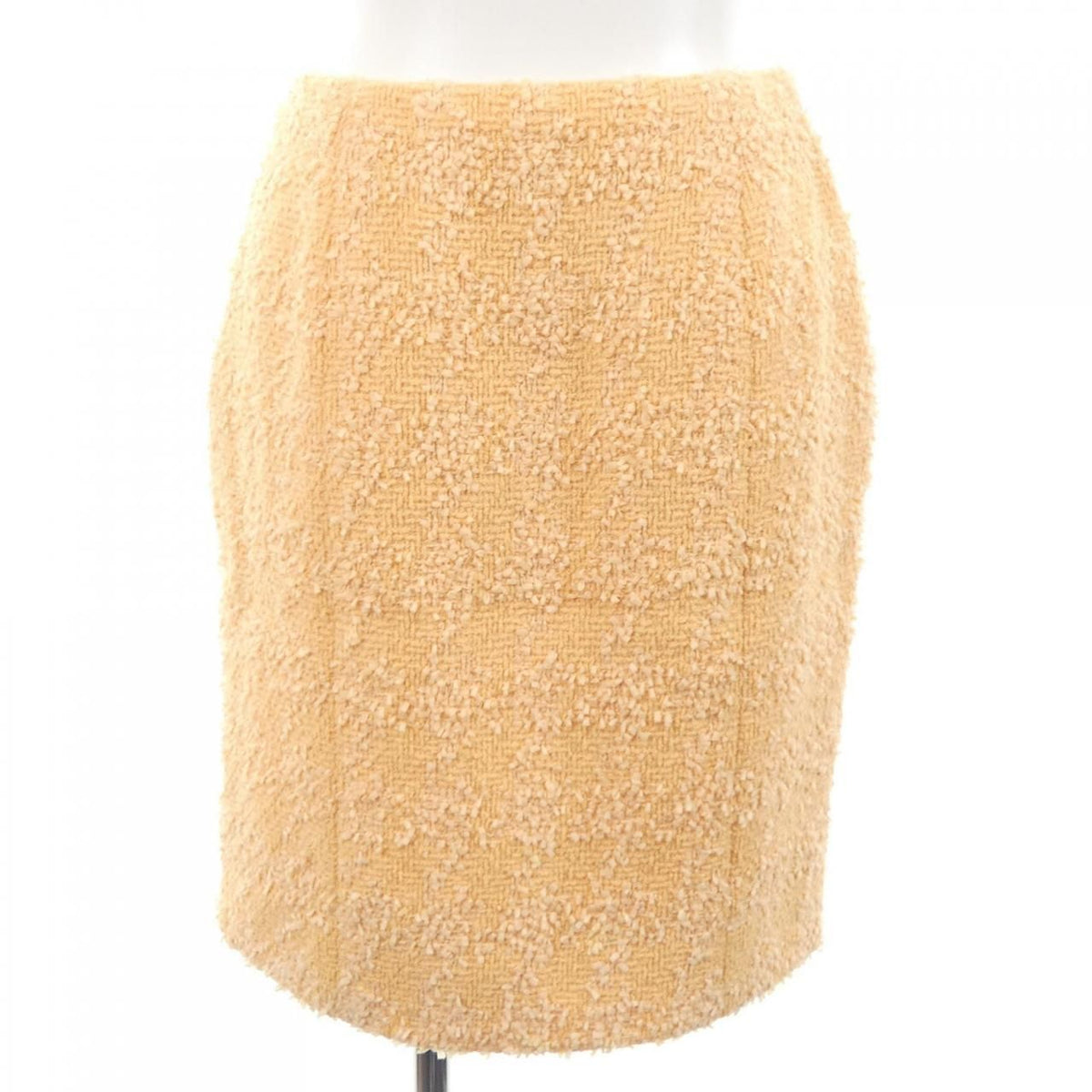 Chanel 96P Vintage Suit Orange — view 7