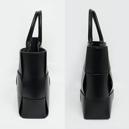 Bottega Veneta Arco Tote Bag Black Intrecciato Calf Leather — view 2