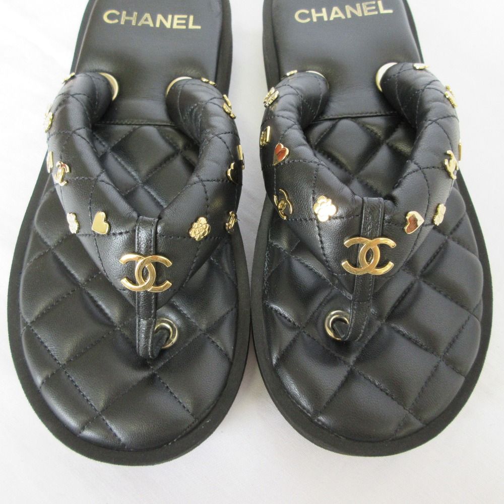 Chanel Quilted CC Logo Leather Thong Sandals c Black 38 — view 4