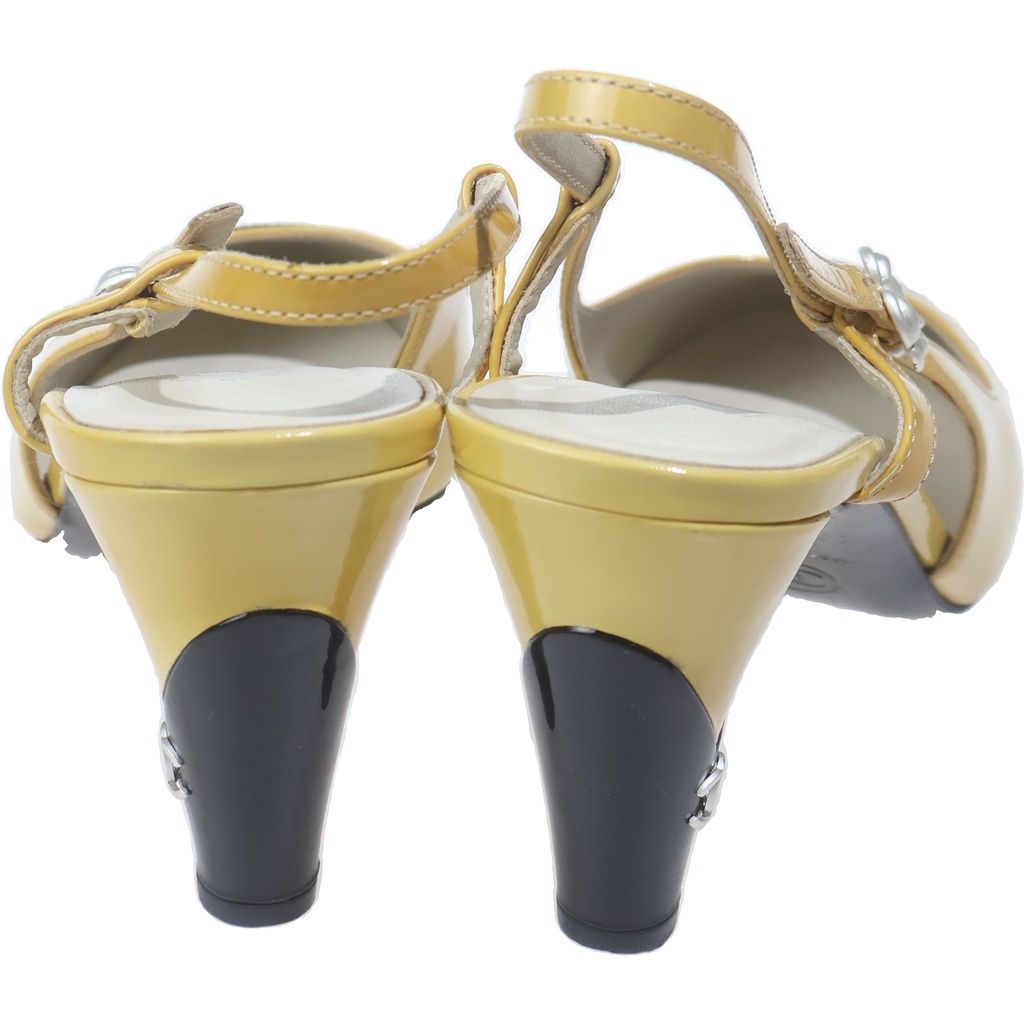 Chanel Camellia Heels Pumps Yellow Black — view 3
