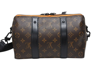 Louis Vuitton LV Lens City Keepall Virgil Abloh Shoulder Bag — view 3