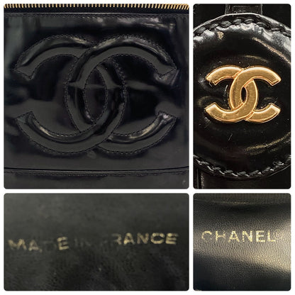 Chanel Vanity Bag CC Logo Black Seal — view 4