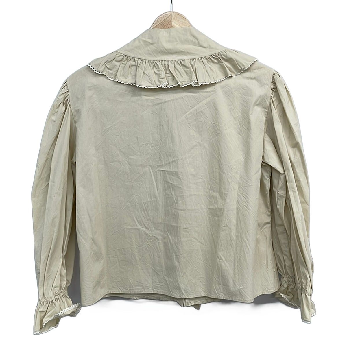 Gucci Long Sleeve Shirt Blouse 40 M Beige Ivory Ribbon Frill — view 2