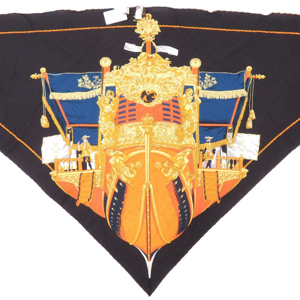 Hermes Carre Triangle la Reale Silk Cashmere Black Scarf — view 4