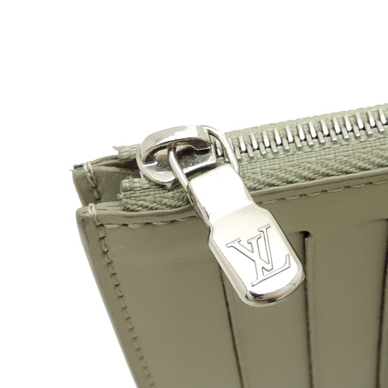 Louis Vuitton Card Case — view 7