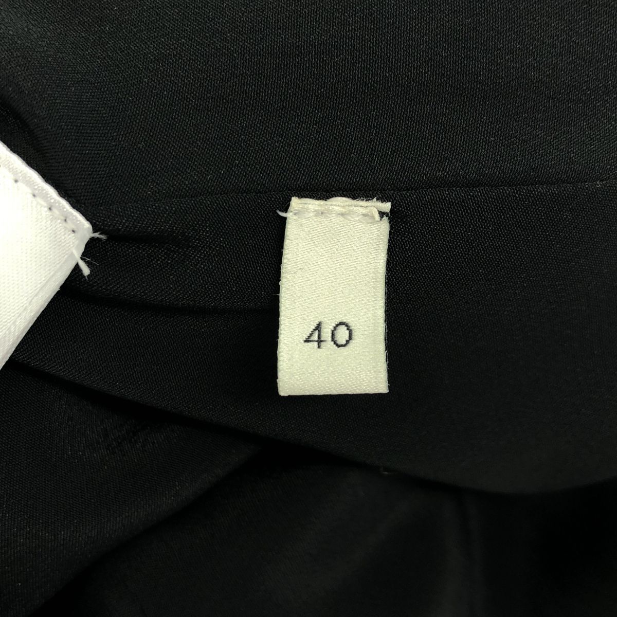 Gucci 19 White Black le Hound Toe Slap Skirt 40 — view 4