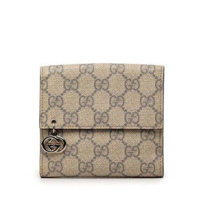 Gucci GG Supreme Interlocking W Hook Bifold W/wallet Charm Beige