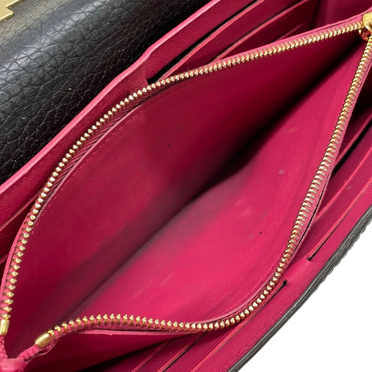 Louis Vuitton Wallet Capucines Portefeuille Noir Initial Leather — view 5
