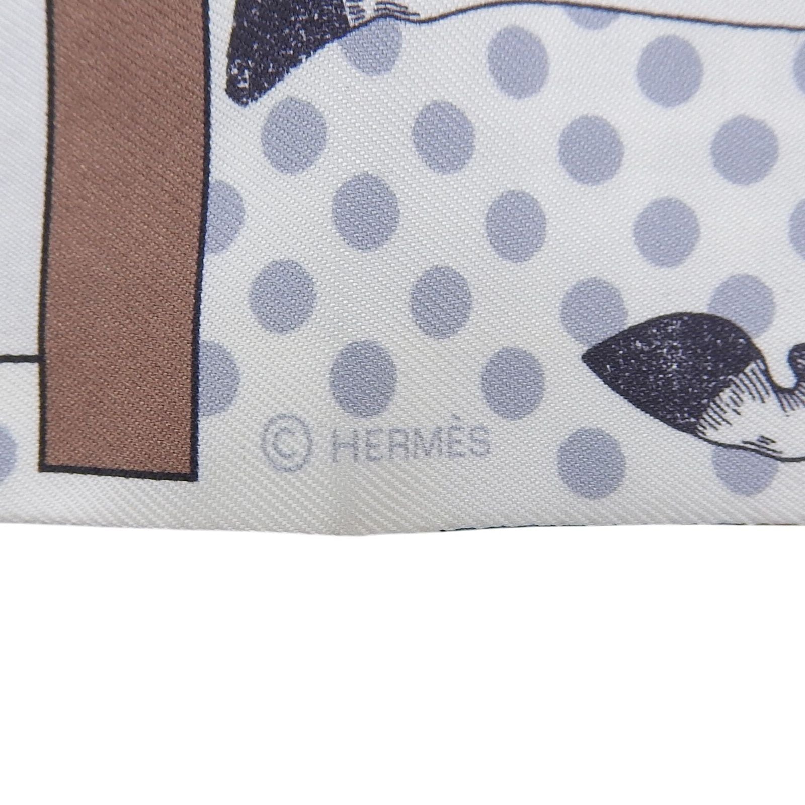 Hermes Cavalier en Formes Silk 100% Scarf Gray White — view 5