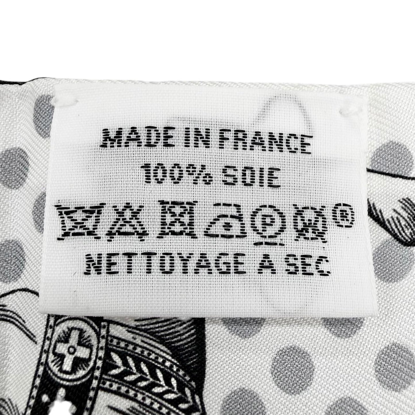 Hermes Cavalier en Formes Silk 100% Scarf Gray White — view 7