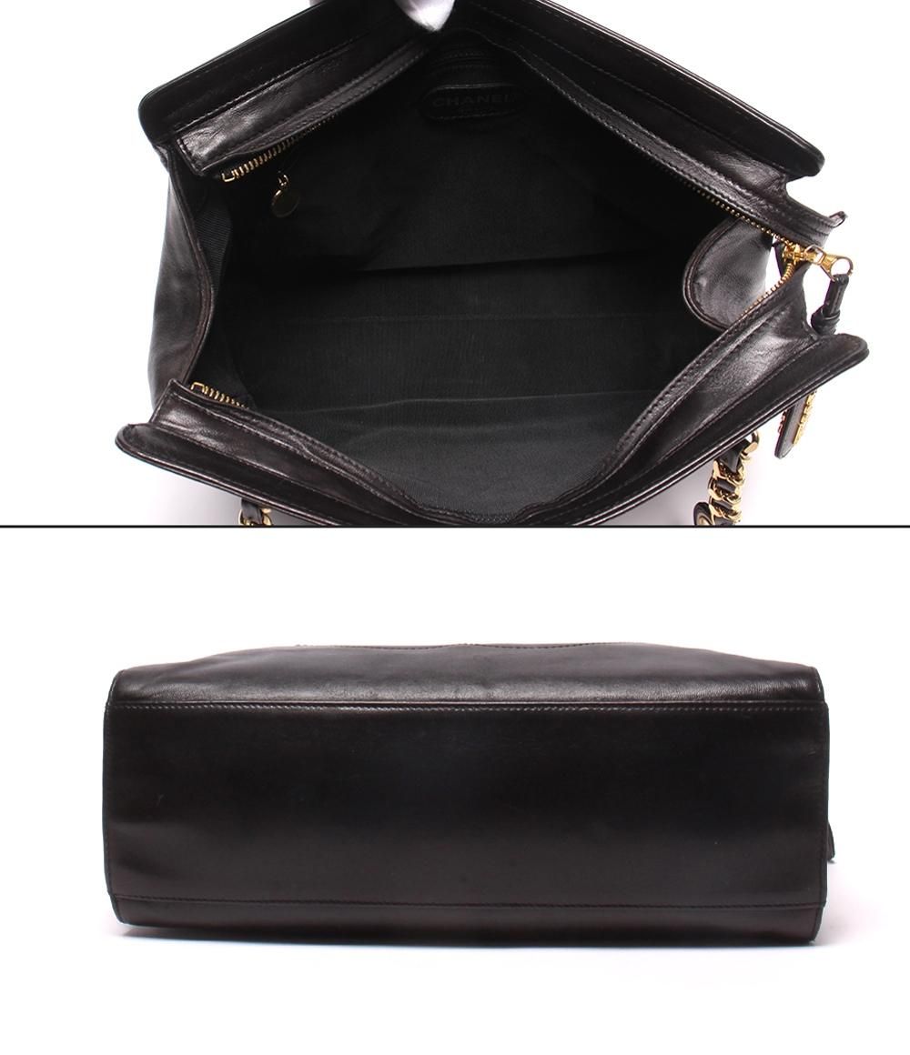 Chanel Chain Tote Lambskin Gold — view 3