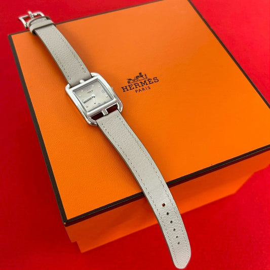Hermes Cape Cod PM 31 Stainless Steel Veau Swift Diamond Watch Gray