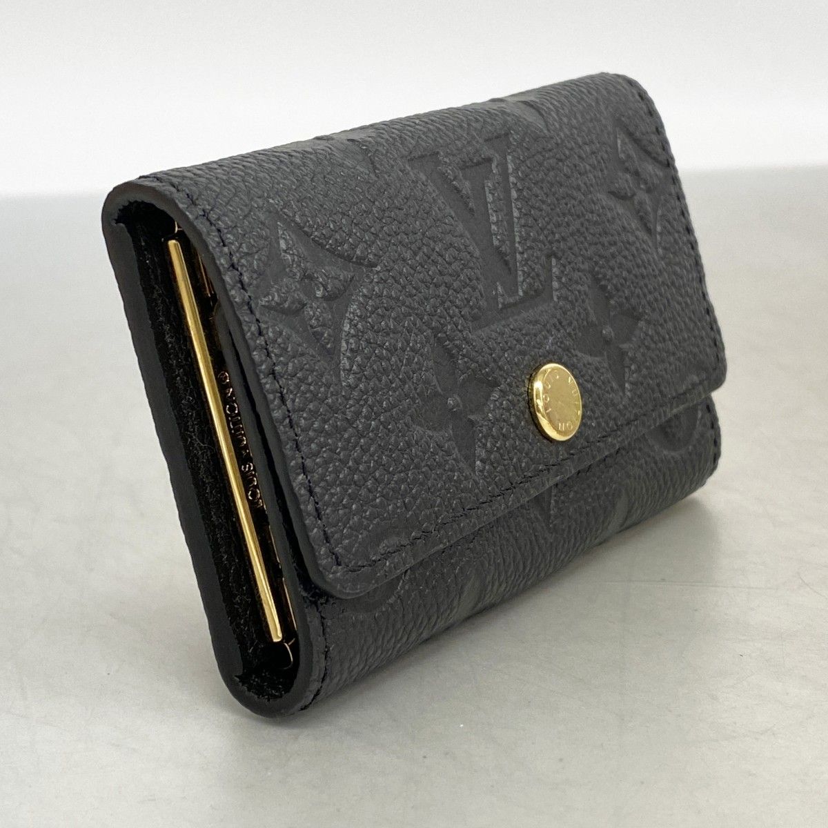 Louis Vuitton Key Case Monogram Empreinte Multicles 6 Noir Key Holder — view 2