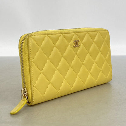 Chanel Wallet Quilted Lambskin Yellow Champagne Gold — view 2