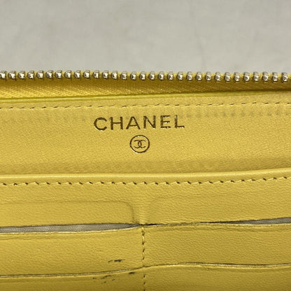 Chanel Wallet Quilted Lambskin Yellow Champagne Gold — view 4