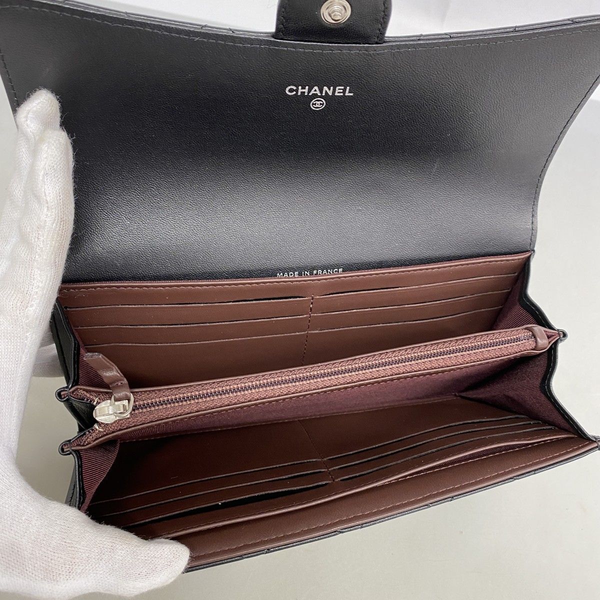 Chanel Wallet Quilted Lambskin Black Silver — view 3