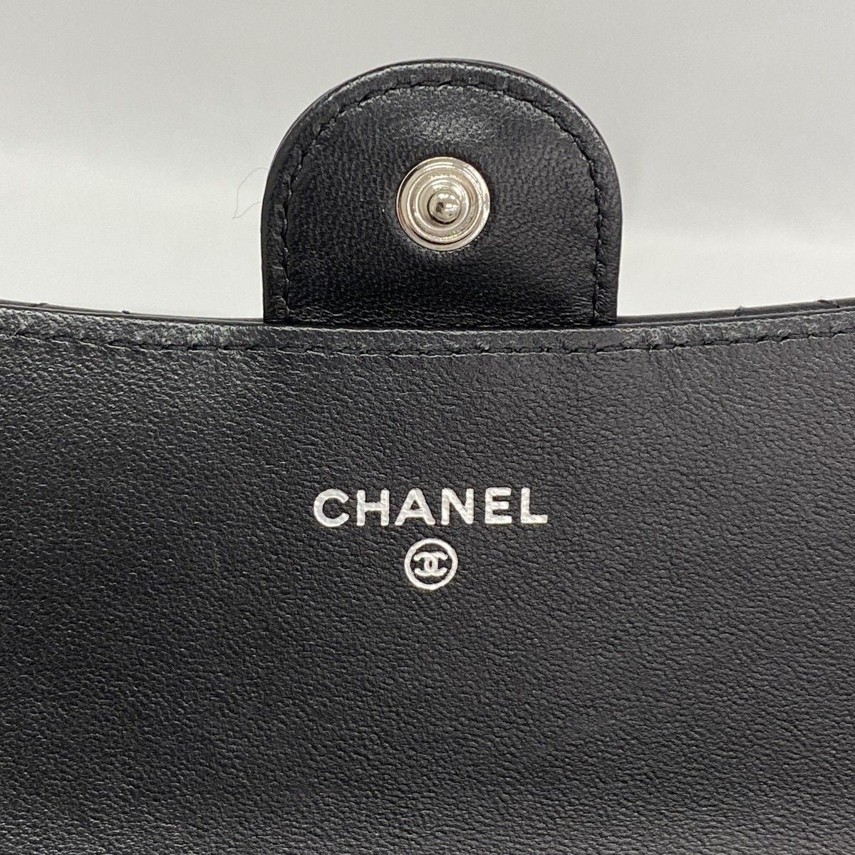 Chanel Wallet Quilted Lambskin Black Silver — view 4