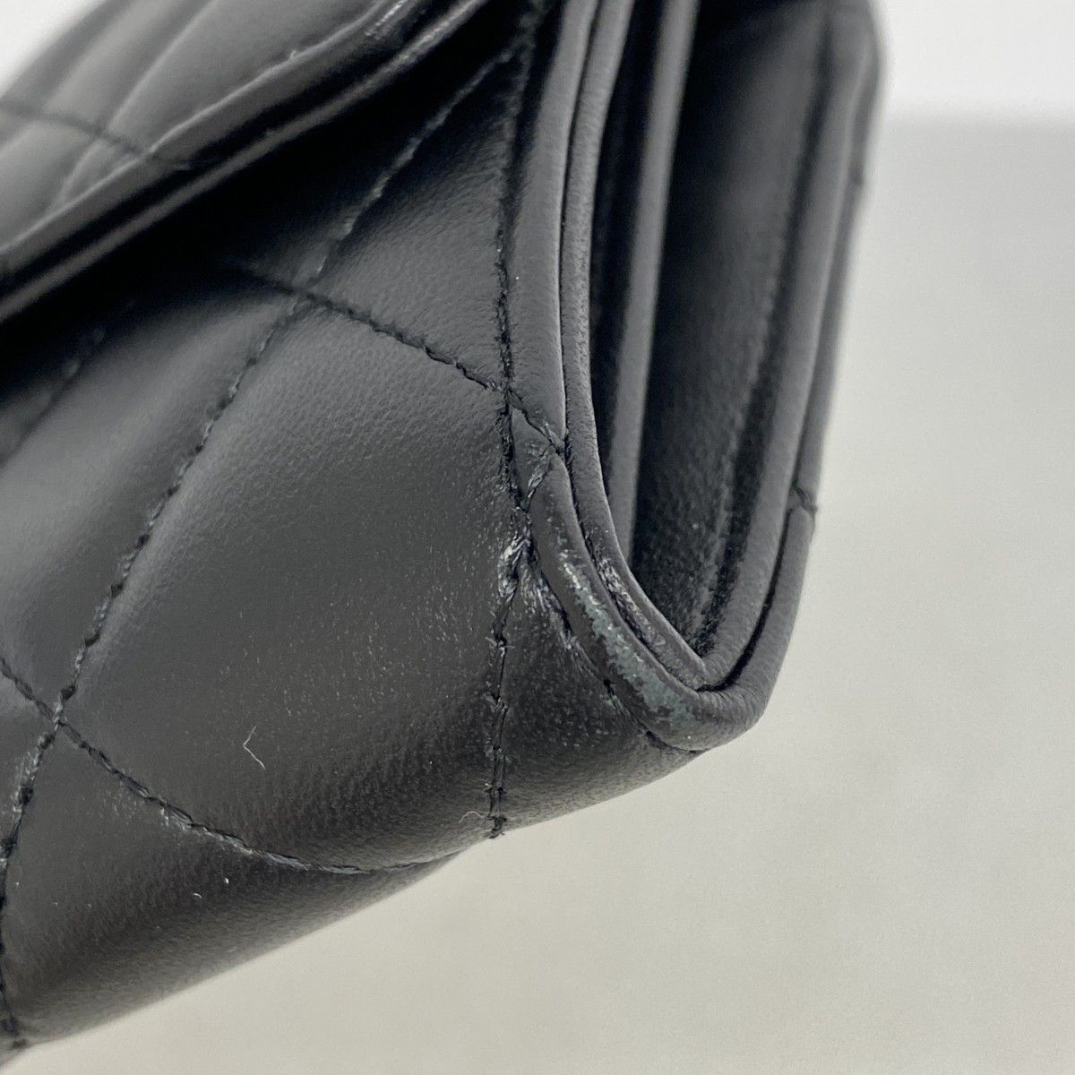 Chanel Wallet Quilted Lambskin Black Silver — view 5