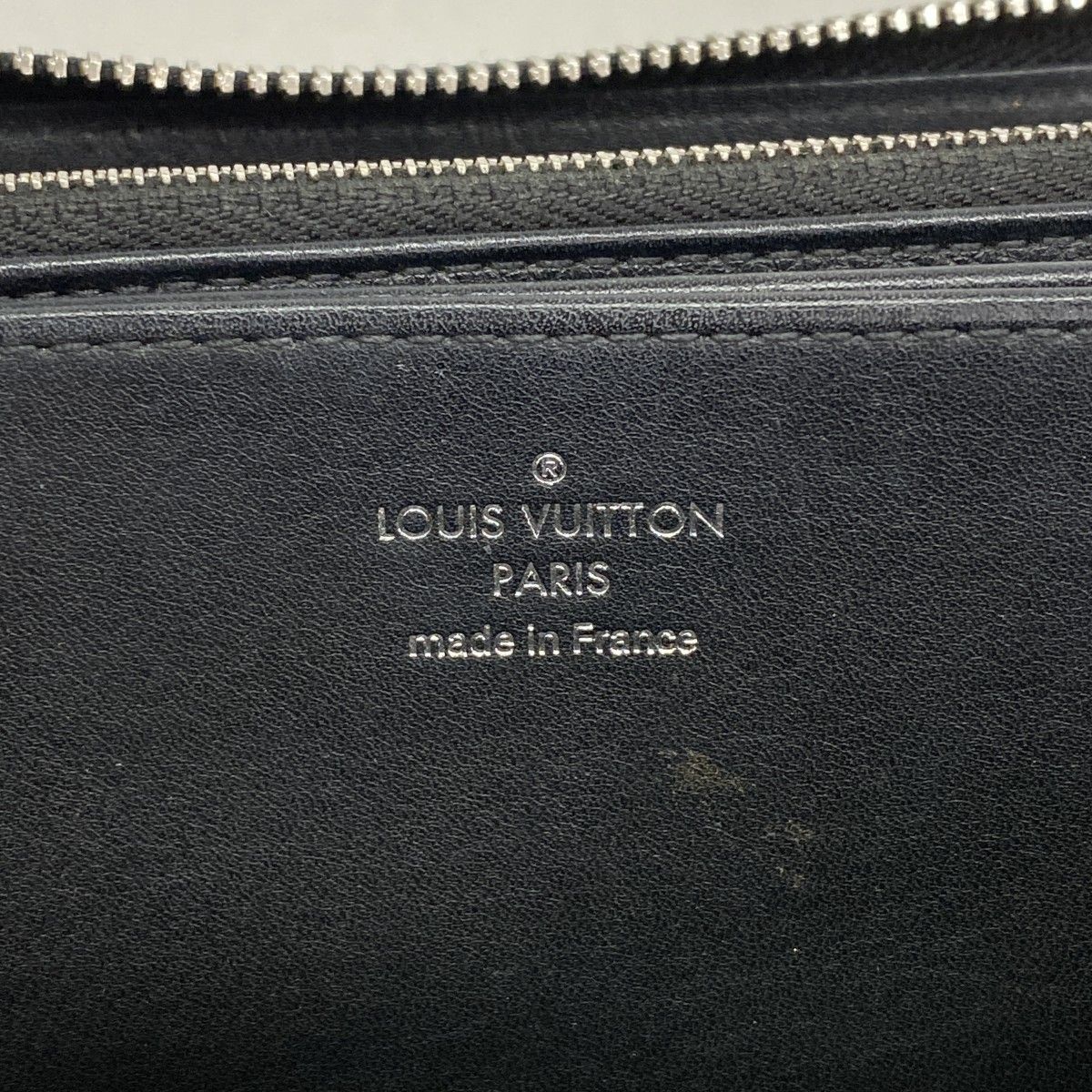 Louis Vuitton Wallet Mahina Zippy Noir — view 4