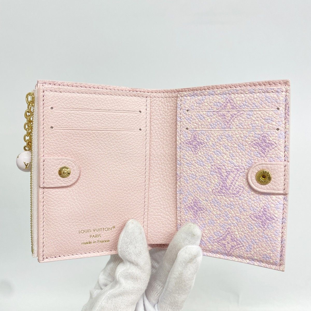 Louis Vuitton Wallet Monogram Empreinte Portefeuille Lisa Sweet Travender — view 3