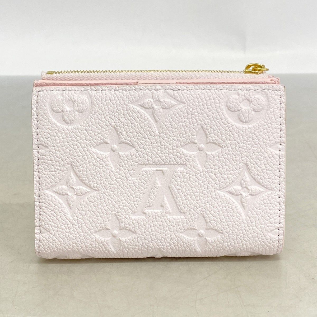 Louis Vuitton Wallet Monogram Empreinte Portefeuille Lisa Sweet Travender — view 6