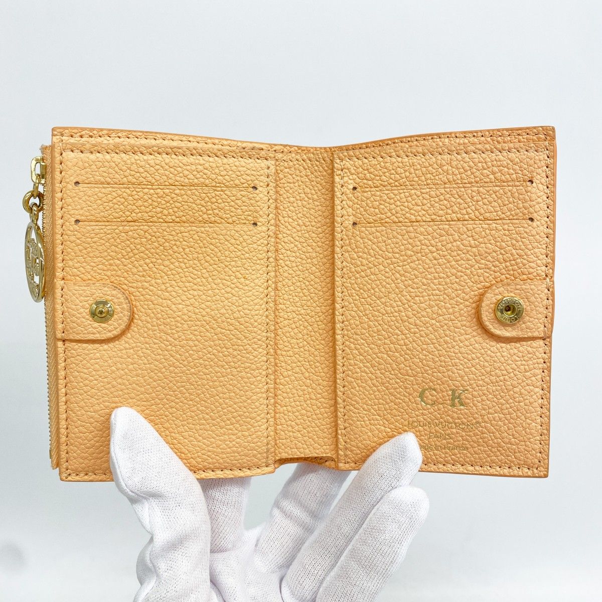 Louis Vuitton Wallet Monogram Empreinte Portefeuille Lisa Peach — view 3