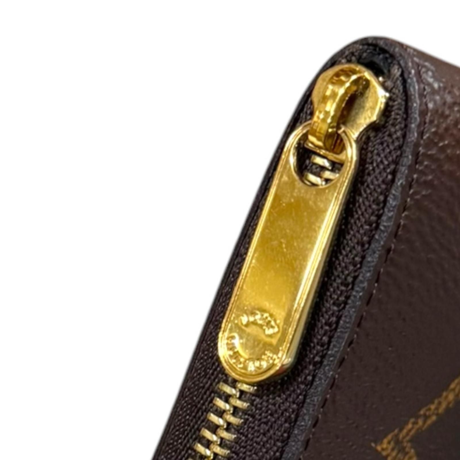 Louis Vuitton Zippy Coin Purse Monogram Giant Case — view 9
