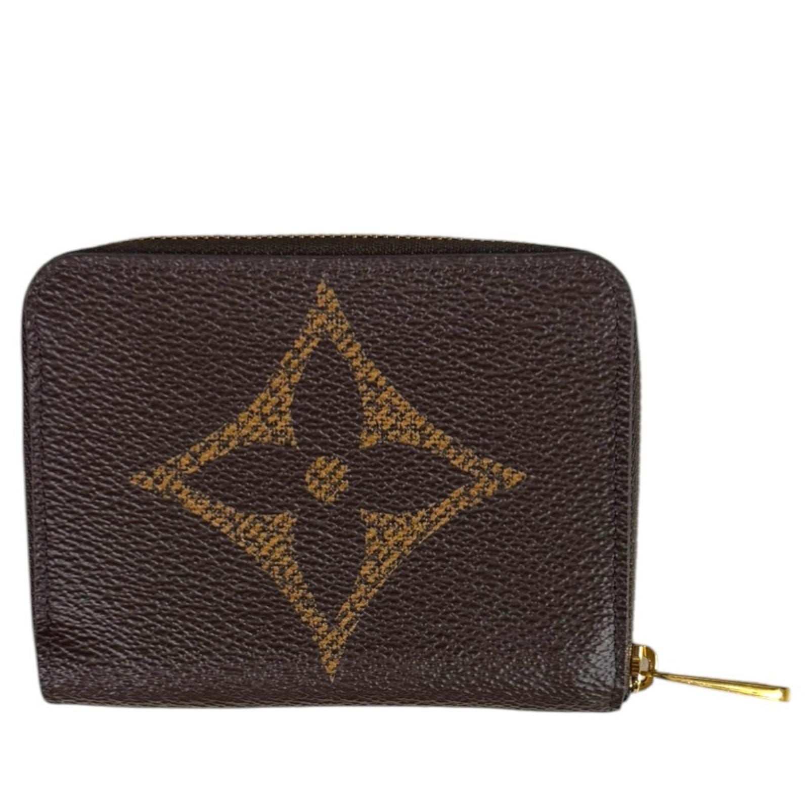 Louis Vuitton Zippy Coin Purse Monogram Giant Case — view 2