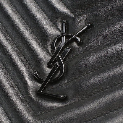 Saint Laurent Chain Shoulder Bag — view 4