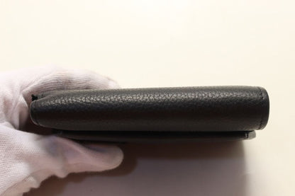 Louis Vuitton LV Aerogram Portefeuille Pilot Bifold Wallet — view 3
