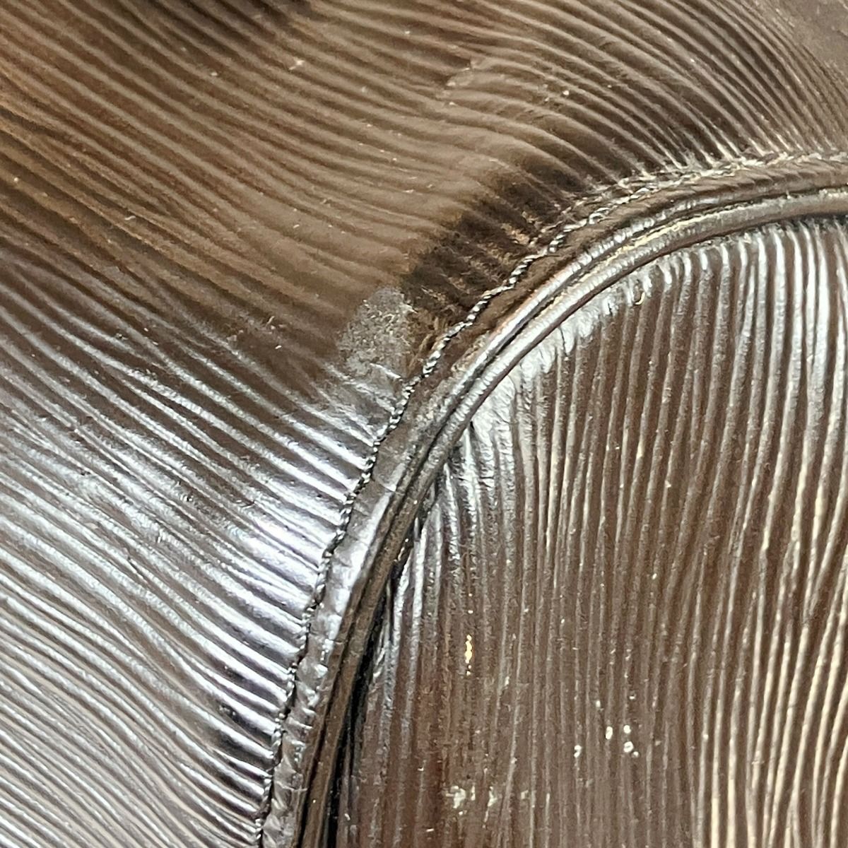 Louis Vuitton Keepall 60 Epi Boston — view 6