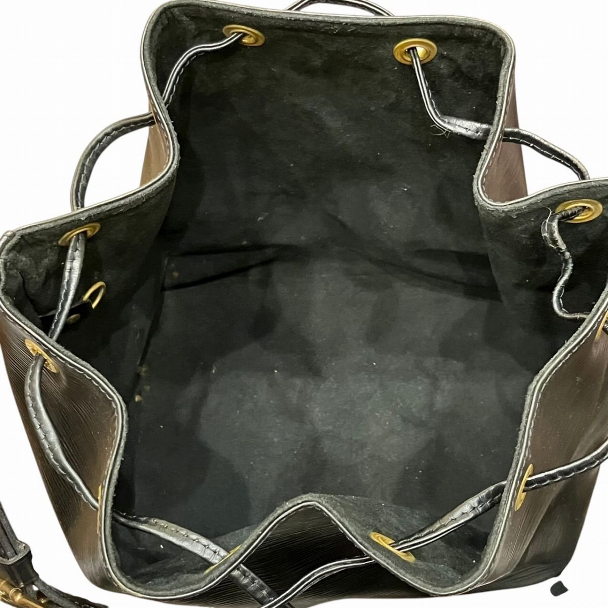 Louis Vuitton Epi Line Shoulder Bag Leather — view 5